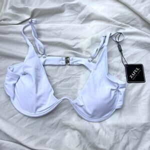 NEW Zaful Underwire Bikini Top White Size Large US 8 Padded Swimsuit Summer